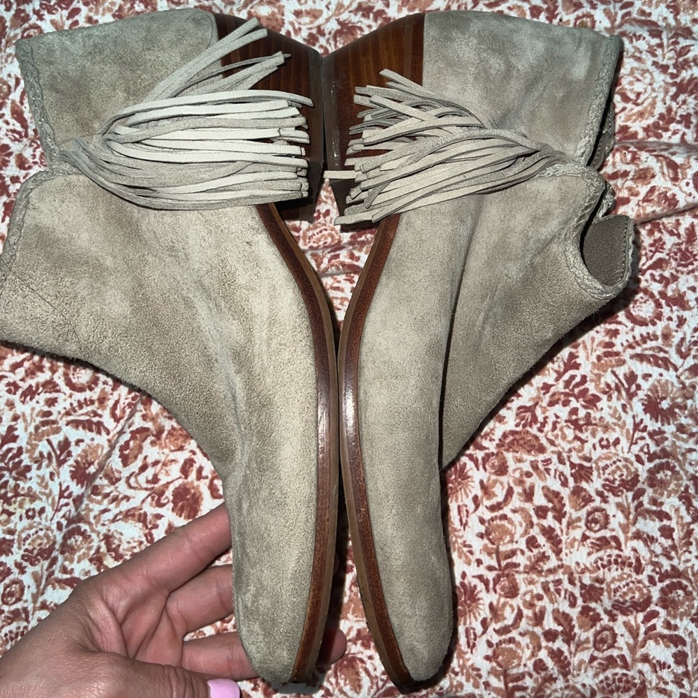 Sam Edelman Chelsea boots.